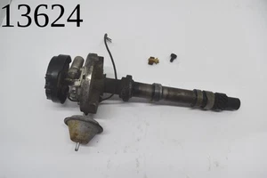 1967 Small Block Chevrolet Chevy 283 V8 Distributor Core 1111150 - Picture 1 of 8
