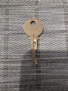 Llave USPS 74169 - Imagen 1 de 2