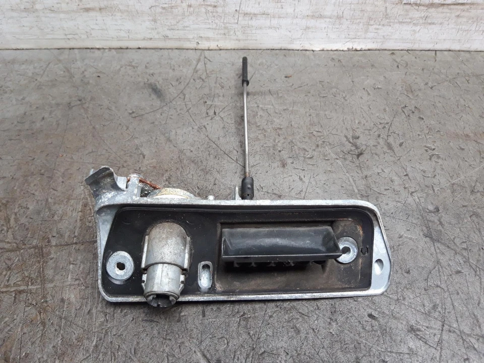 VOLKSWAGEN CADDY Mk3 2K 2004-2010 N/S Passenger Rear Outer Door Handle    — 第 1/4 张图片