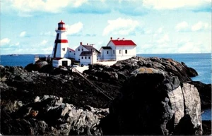HEAD HARBOR LIGHTHOUSE Campobello Island N.B. CANADA Postcard - Picture 1 of 2