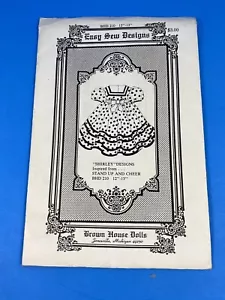 Easy Sew Designs braune Hauspuppen - Shirley inspiriert von ""Stand Up & Cheer"" 1986 - Bild 1 von 6