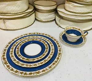 Neuwertiges 5-teiliges Wedgwood Whitehall Porzellan Gedeck puderblau Knochen W3993 - Bild 1 von 6