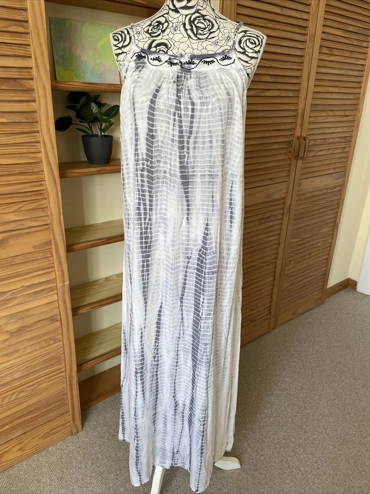 Zartes Maxikleid Cream Gr 36 Batik Weiß Grau Stickerei Strand  - Bild 1 von 4