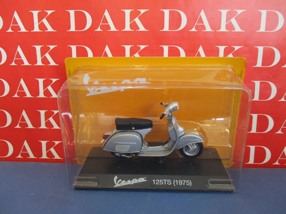 Die cast 1/18 Modellino Motorino Scooter Vespa 125 TS 1975 - Immagine 1 di 1