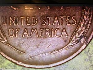 1945 Lincoln Wheat cent error penny - Reverse long die crack and lamination - Picture 1 of 3