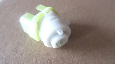 Ignition Switch-Starter Switch Wells LS747 - Image 1 of 4