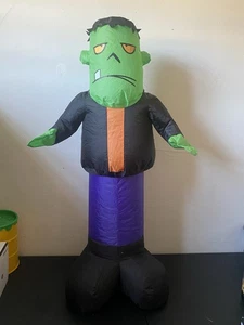 Decoración inflable de Halloween Frankenstein de 3 pies de alto funciona en muy buen estado - Imagen 1 de 10