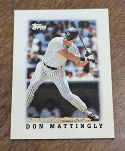 1988 Topps League Leaders Mini Don Mattingly #27 New York Yankees - Picture 1 of 2