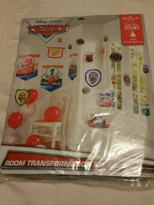 Disney Pixar Cars Hallmark Party Room Transformation Kit 22 pieces New - Bild 1 von 8