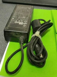Compaq 159224-002 163444-001 ADP-50SB Laptop AC Power Adapter - Picture 1 of 3