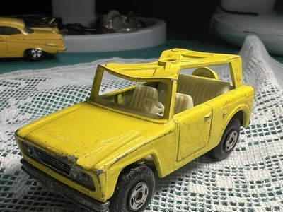 MATCHBOX Lesney Series No.18 Field Car Yellow – Made in England - Image 1 of 4