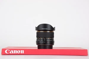 Samyang 8mm f3.5 Fisheye CS Canon erste Version + 2 JAHRE GARANTIE - 2 Y... - Bild 1 von 1