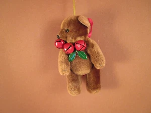 Oso de peluche vintage acebo bayas adorno de Navidad - Imagen 1 de 7