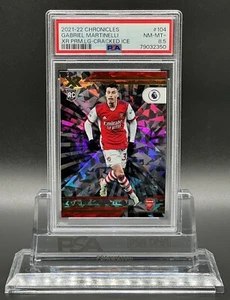 Panini Chronicles 2021-22 Gabriel Martinelli Rookie /23 Cracked Ice XR PSA POP 1 - Bild 1 von 3