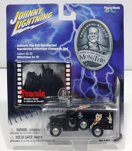 Johnny Lightning WW11 WC54 Krankenwagen Dracula Universal Studios Montsers - Bild 1 von 1