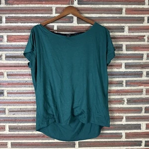 Blusa suéter informal de lentejuelas verde y negra Jessica Simpson manga corta para mujer - Imagen 1 de 3