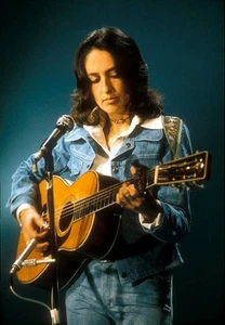 Joan Baez American singer songwriter Caen on March 30 1973 Music Old Photo 10 - Picture 1 of 1
