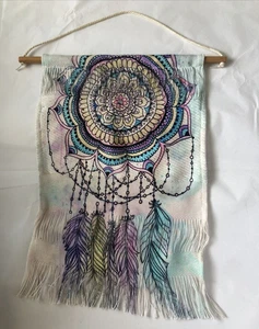 Society6, moderne Stammesfarbe Traumfänger Mandala Design Wandbehang 15" x 13" - Bild 1 von 3
