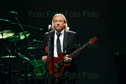 Joe Walsh Eagles Rock Music Photo 7 7/8x11 13/16in Without Autograph (Be-7 Cover