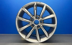 Llanta de aluminio Audi TT 8J 1x 18 pulgadas 8J 8,5x17 ET50 đź’˘ 8J0601025cc - Imagen 1 de 14