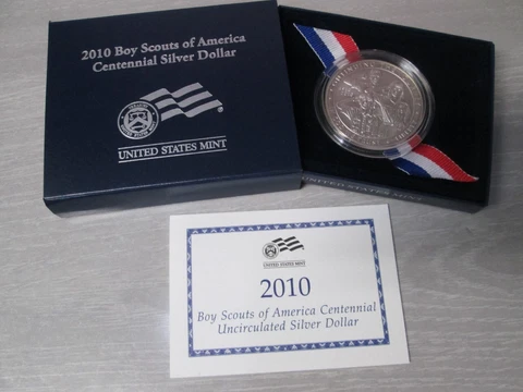 2010 Boy Scouts of American Uncirculated Silver Dollar Commemorative Coin Cover
