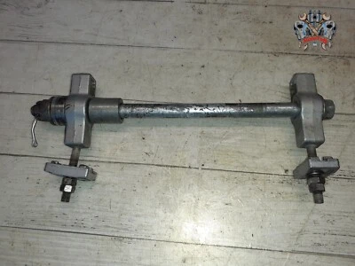 AXE DE ROUE ARRIERE YAMAHA 125/240/250 XV VIRAGO de 1996 à 2003 - réf : 94 Foto 1 de 4