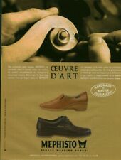 Publicité contemporaine mode chaussure Méphisto 2003 issue de magazine