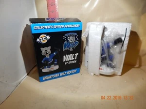 WENATCHEE WILD HOCKEY WALT WOLF BOBBLEHEAD, NUEVO EN CAJA 6A EDICIÓN - Imagen 1 de 3