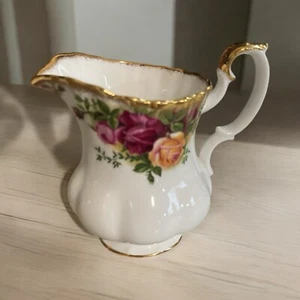 ROYAL ALBERT Old Country Roses Creamer England Replacement - Bild 1 von 5
