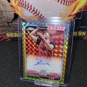 Baloncesto cromado Zach Lavine dorado automático geométrico #/50-2025 Topps - Imagen 1 de 2