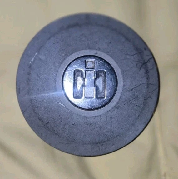 Vintage International Harvester Scout Horn Button Truck IH Loadstar Original - Image 1 of 3