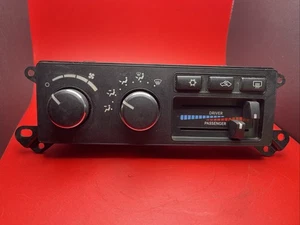 06-08 Dodge RAM 1500 2500 Climate Control Dual Zone P55056570AC Used OEM - Picture 1 of 5