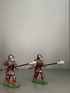 Lead Toy Soldiers by Plantagenet. 2 Medieval Halberdiers by John Braithwaite. - Picture 1 of 8