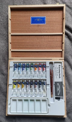 Vintage Winsor & Newton Artist's  Water 16 Colour tubes Set Wooden Box Set. Used - Image 1 of 4