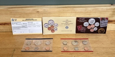 The U.S. Mint 1990 Uncirculated Coin Set with D & P Mint Marks - Image 1 of 4