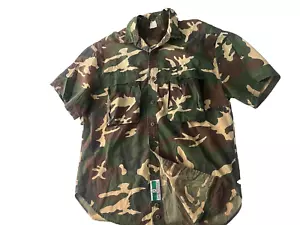 Vintage Game Winner Army Camo Hunting SHIRT size Medium USA - Picture 1 of 9
