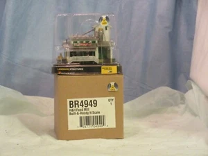 Woodland Scenics BR4949 N Scale H&H Feed Mill Building - Picture 1 of 5