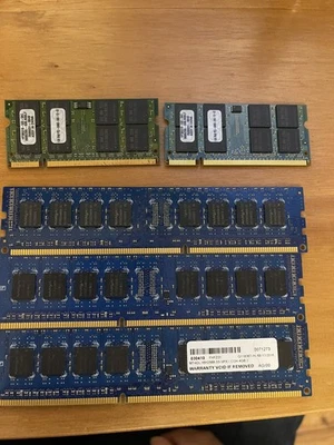 Qty 3 4Gb memory modules plus 2 SODIMM laptop modules.  - Image 1 of 4