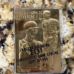 1995 Bleachers Cal Ripken Jr. "HOF"23 KT All-Gold Iron Man Foil Card 2351/36k - Bild 1 von 9
