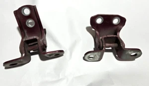 07-13 TOYOTA TUNDRA 4X4 FRONT LEFT DRIVER SIDE DOOR HINGES RED BURGUNDY OEM - Picture 1 of 4