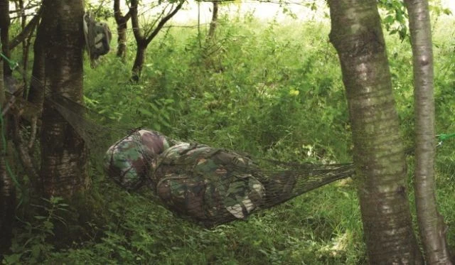 Gang Lager Netz Hängematte für Garten Ausrüstung Lager Möbel Camping Strand - Bild 1 von 1