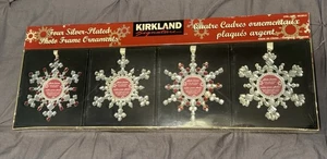 Cornice portafoto placcata argento nuova firma Kirkland quattro ornamenti da appendere - Foto 1 di 9