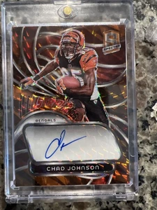 2024 Panini Spectra Illustrious Legends Chad Johnson Neon Orange Auto 07/10 - Bild 1 von 2