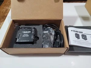 Black Box Extreme 10/100 Mbps Edge Switch, LBH150A-P-SC - Bild 1 von 8