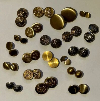 NOS. 30 Vintage Premium Buttons , Mixed Lot All Pairs Gold Mix Shank, (15pairs) - Image 1 of 2
