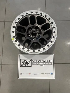 Jeep Wrangler JK JL Gladiator New Bead Lock Capable Wheel 17X8 Mopar Granite Cry - Picture 1 of 6