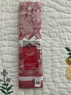 NEW Williams Sonoma TWAS THE NIGHT BEFORE CHRISTMAS JACQUARD TABLE RUNNER 16X108 - Image 1 of 4