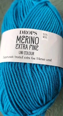 Drops yarn Merino Wool Extra Fine Color Blue 29 - Image 1 of 3