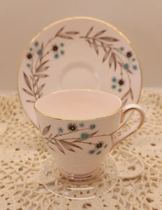 Vintage Tuscan Bone China Pink Teacup Saucer Set Southern Star F301H England - Picture 1 of 15
