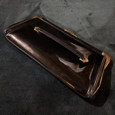 Cartera sin asas vintage con cierre de charol negro cierre superior dorado con monedero Foto 1 de 4